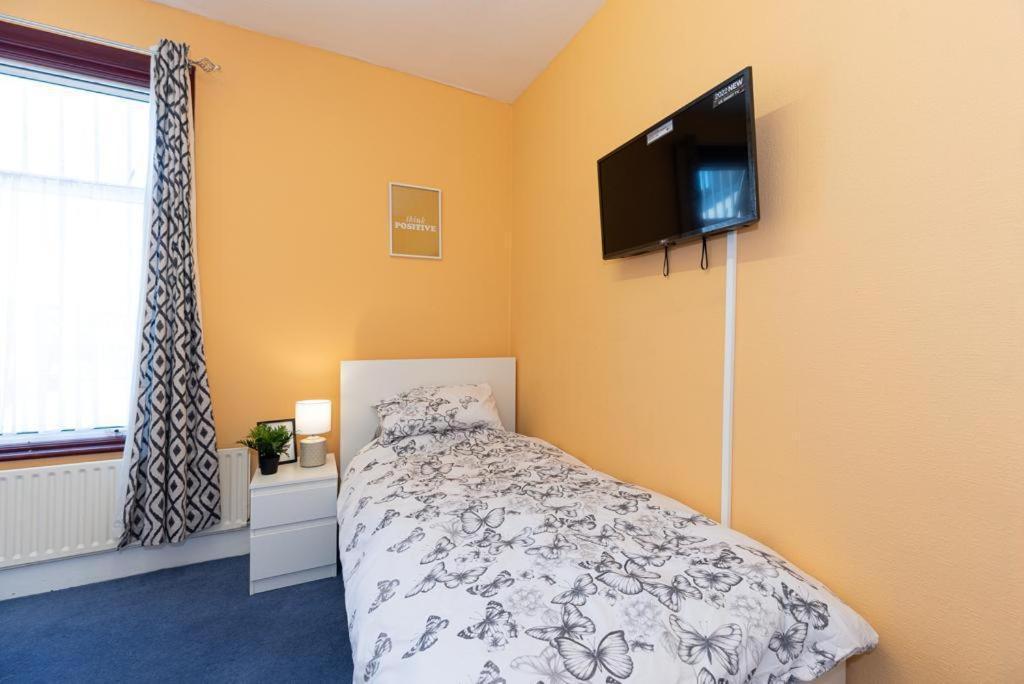 Barking Road Comfy House Appartement Londen Buitenkant foto